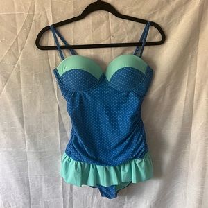 ‼️BOGO SALE‼️Joe Boxer One Piece Skirt Blue Green Polka  dot Padded Swimsuit